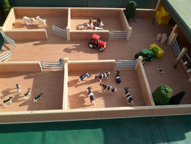 4 paddocks cattle shed and yard 7 metal gates stt swings