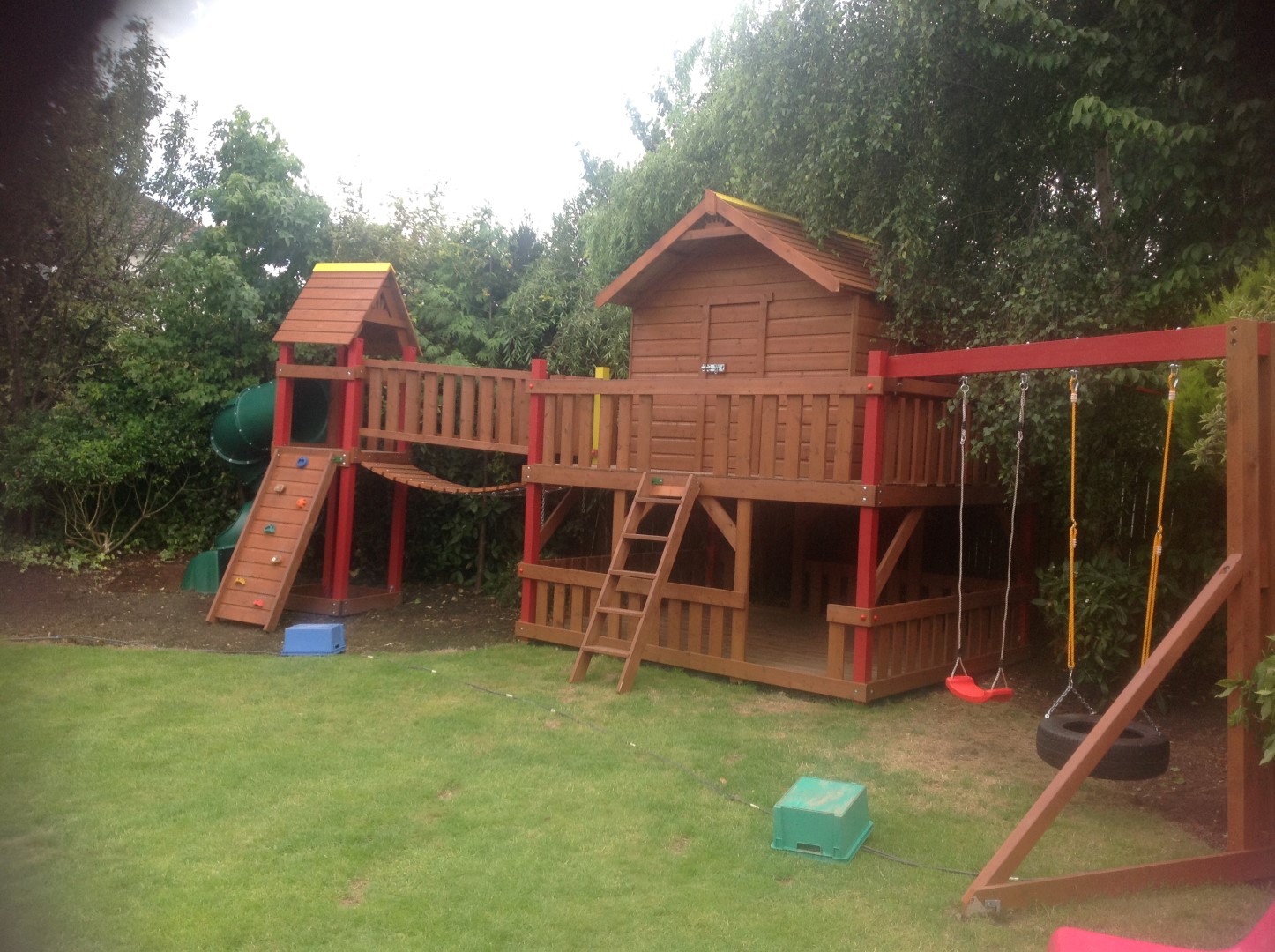 tube slide play deck tree house playhouse climbing rock wall